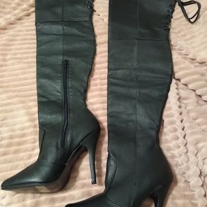 Nwob black leather thigh high over knee sz 6